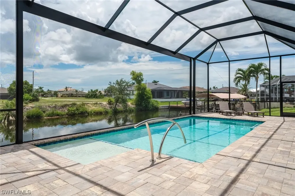 2545 Surfside Boulevard Cape Coral FL 33914