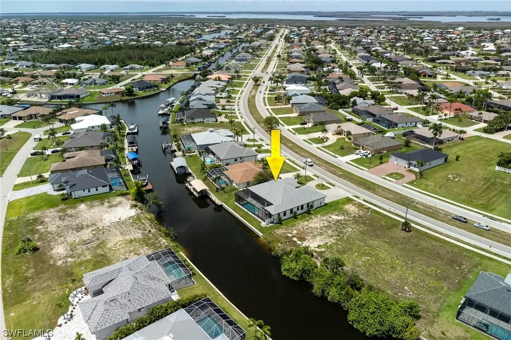 2545 Surfside Boulevard Cape Coral FL 33914