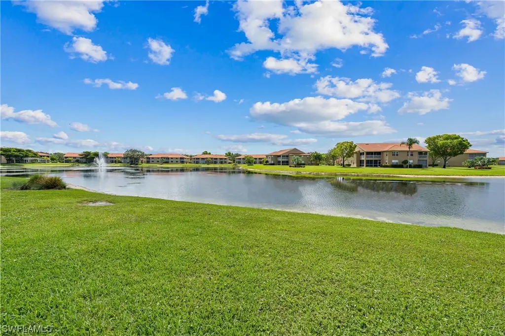 6720 Huntington Lakes Circle Naples FL 34119