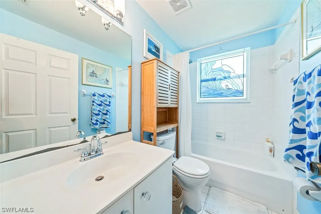 6720 Huntington Lakes Circle Naples FL 34119