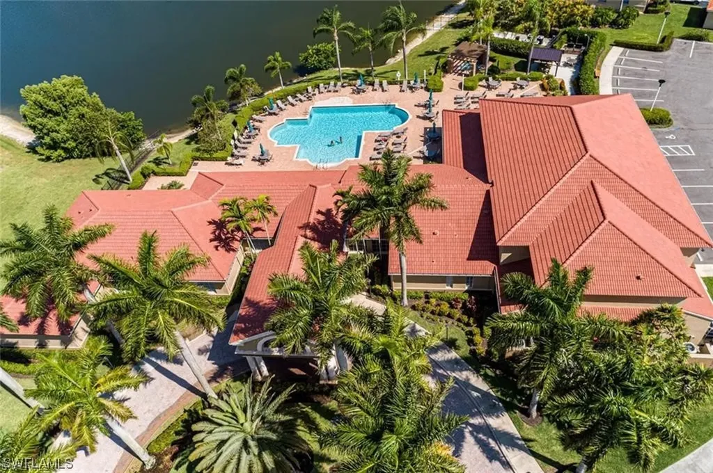 6720 Huntington Lakes Circle Naples FL 34119