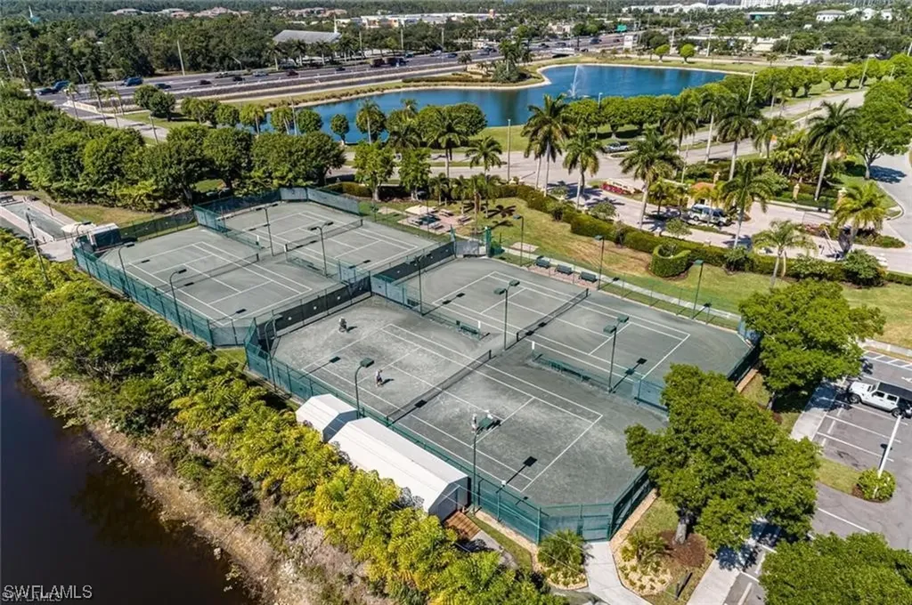 6720 Huntington Lakes Circle Naples FL 34119