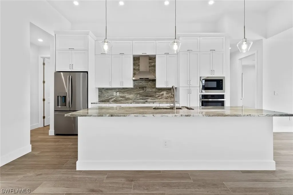 1213 Tropicana Parkway W Cape Coral FL 33993