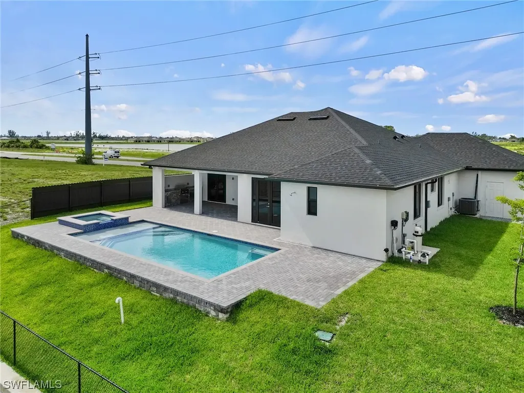 1213 Tropicana Parkway W Cape Coral FL 33993