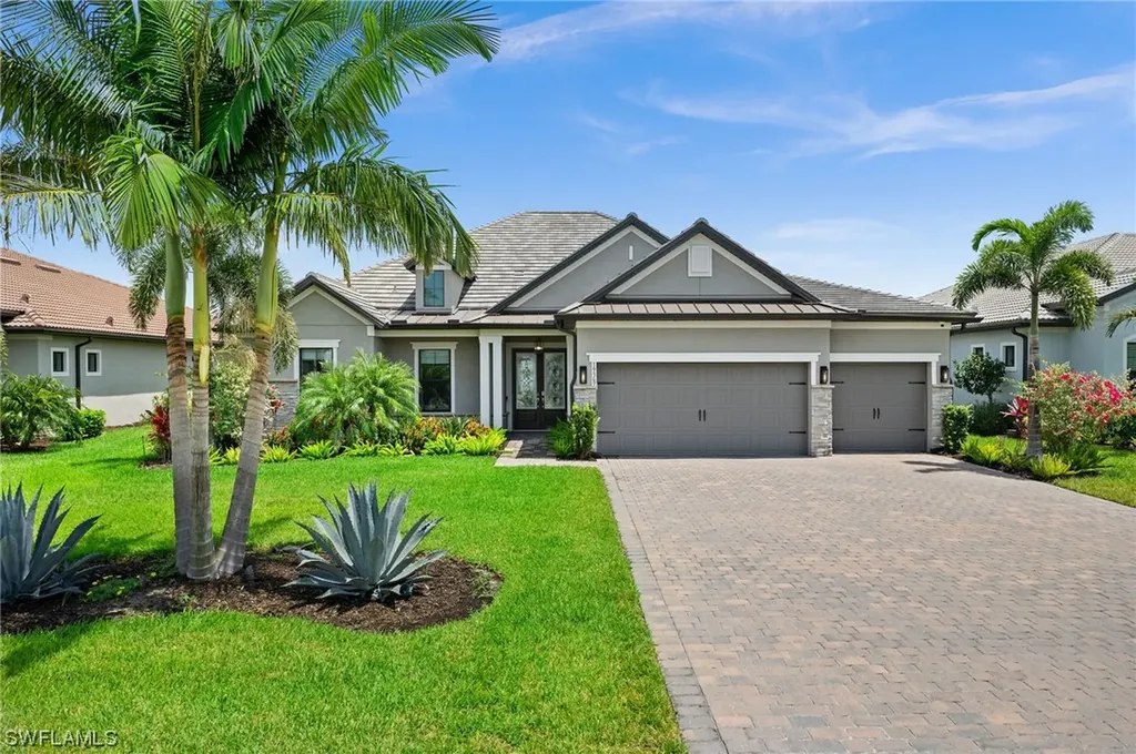 Fort Myers FL, 19369 Aqua Shore Drive