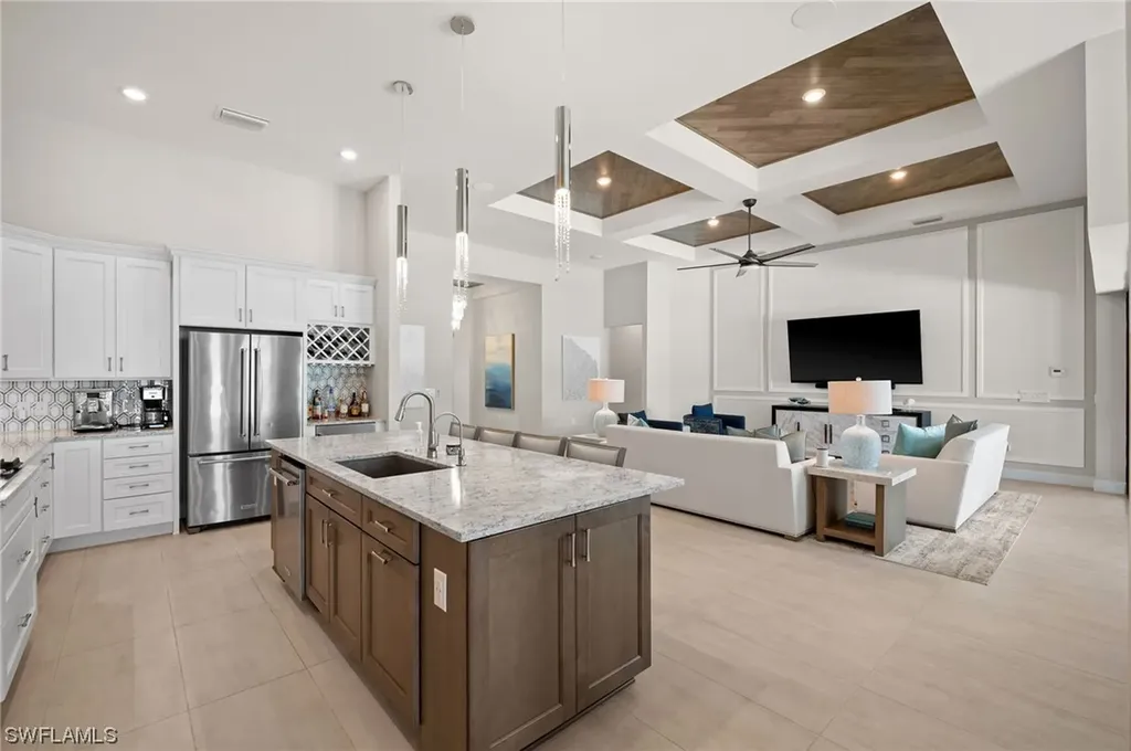 19369 Aqua Shore Drive Fort Myers FL 33913