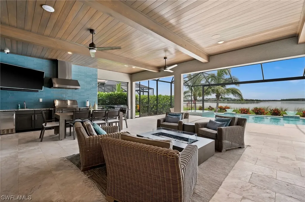 19369 Aqua Shore Drive Fort Myers FL 33913