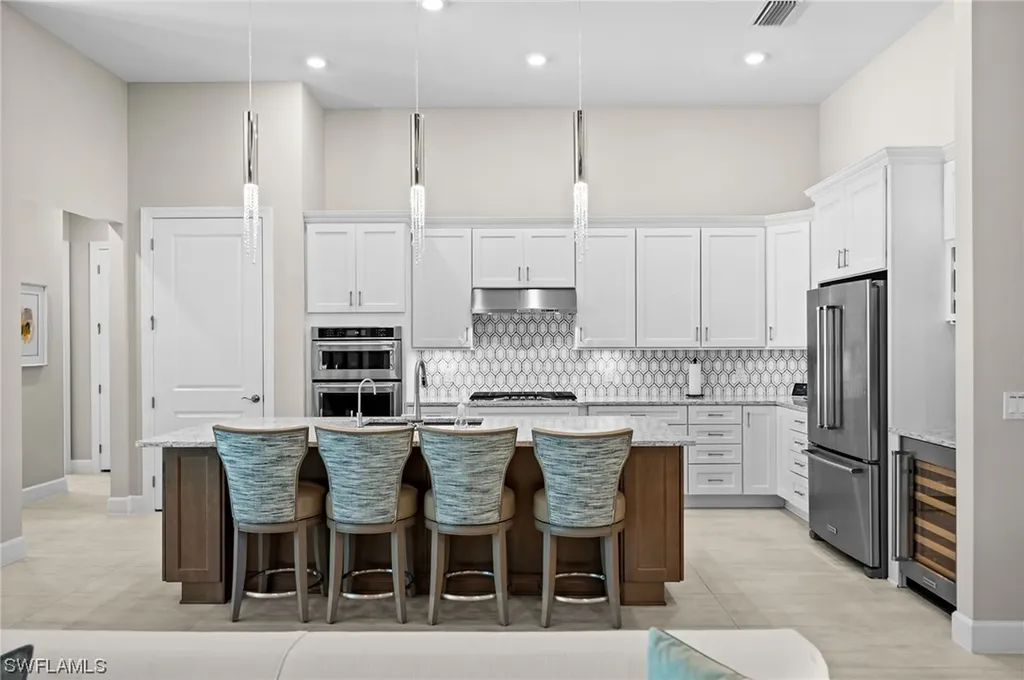 19369 Aqua Shore Drive Fort Myers FL 33913