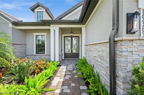 19369 Aqua Shore Drive Fort Myers FL 33913