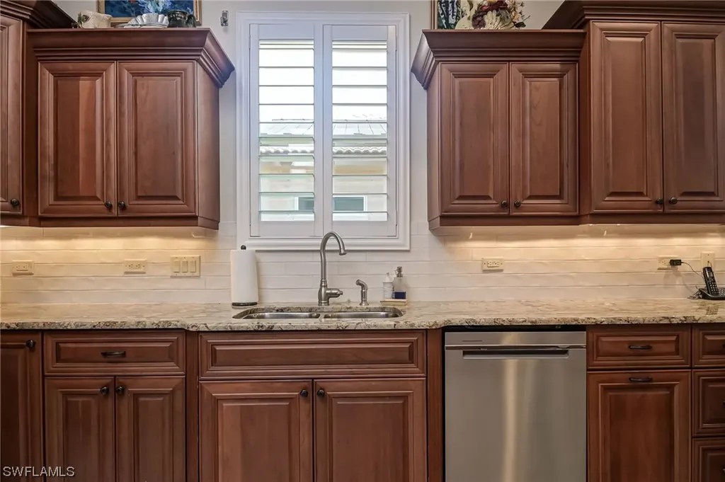 16481 Edgemont Drive Fort Myers FL 33908