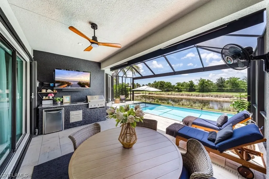Naples FL, 4121 Amelia Way