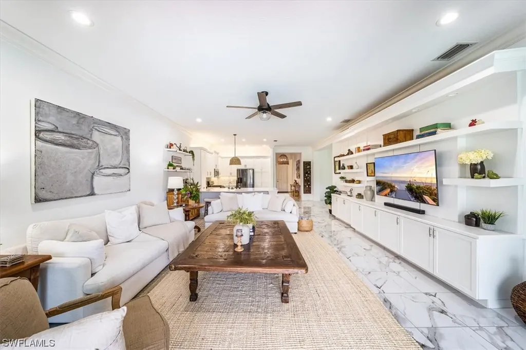 4121 Amelia Way Naples FL 34119