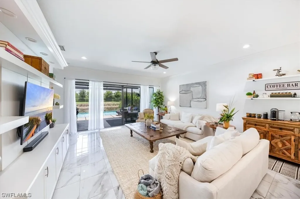 4121 Amelia Way Naples FL 34119