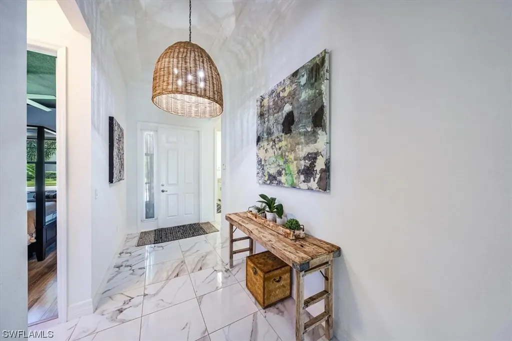 4121 Amelia Way Naples FL 34119