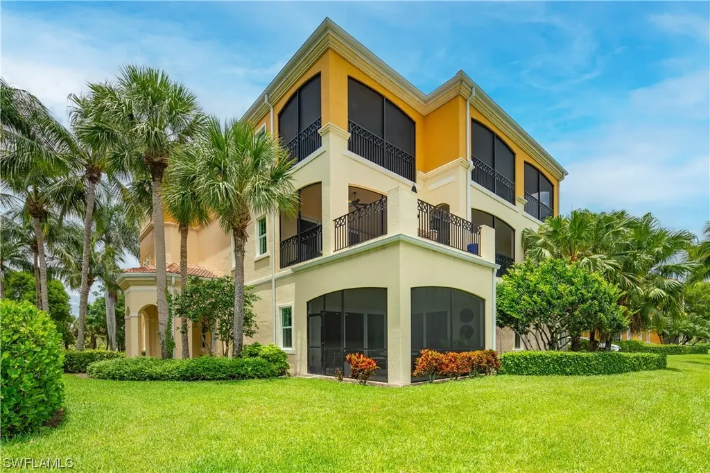 1438 Borghese Lane Naples FL 34114