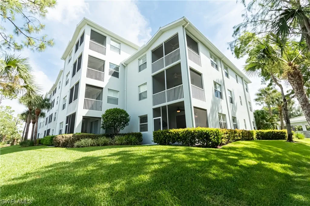 4010 Loblolly Bay Drive Naples FL 34114