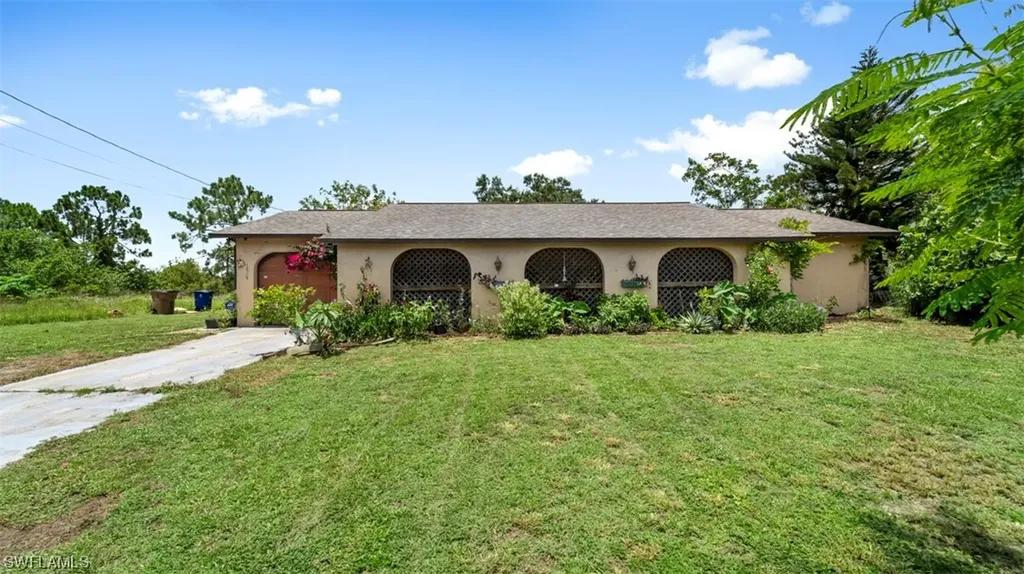 1046 Minerva Avenue S Lehigh Acres FL 33974