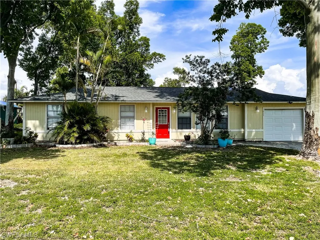 1409 NE 17th Place Cape Coral FL 33909