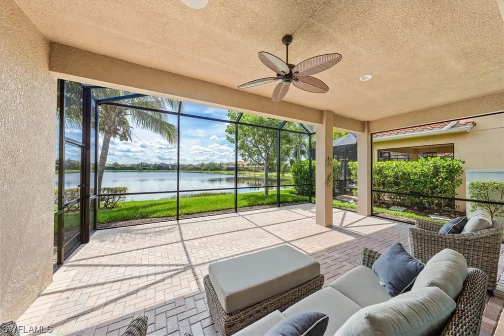 13779 Luna Drive Naples FL 34109