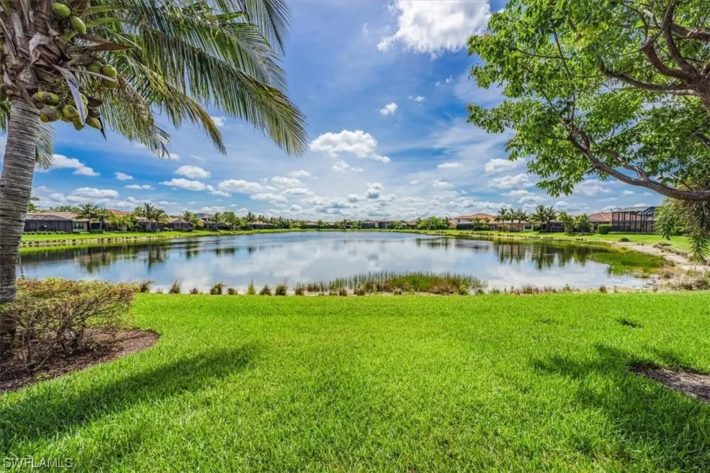 13779 Luna Drive Naples FL 34109