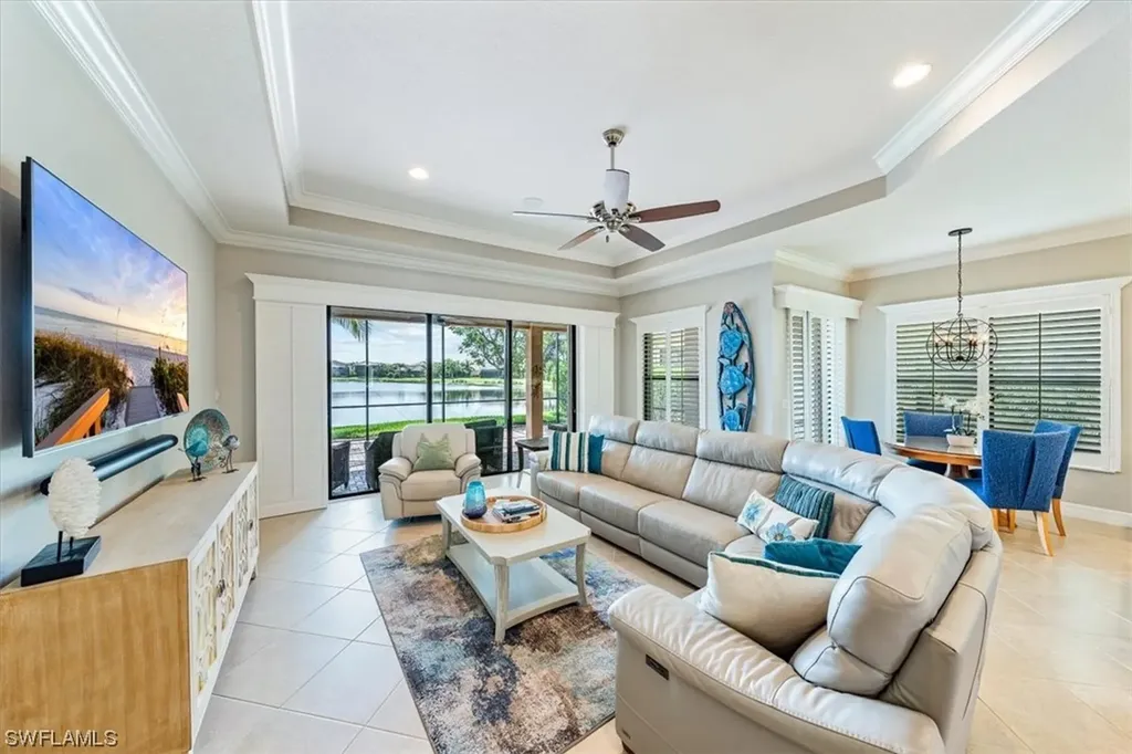 13779 Luna Drive Naples FL 34109
