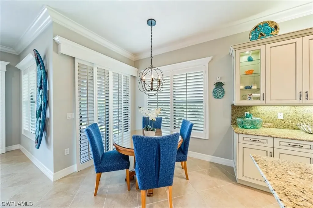 13779 Luna Drive Naples FL 34109