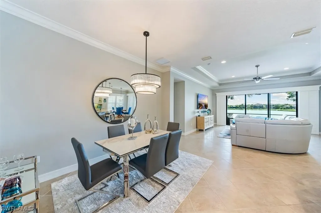 13779 Luna Drive Naples FL 34109
