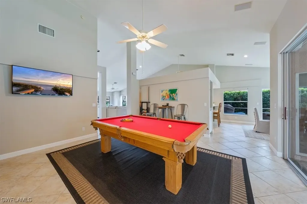 1517 Kenridge Place Naples FL 34104