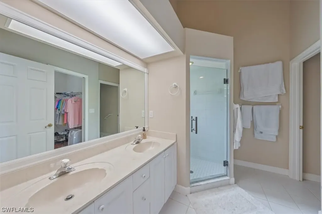 1517 Kenridge Place Naples FL 34104
