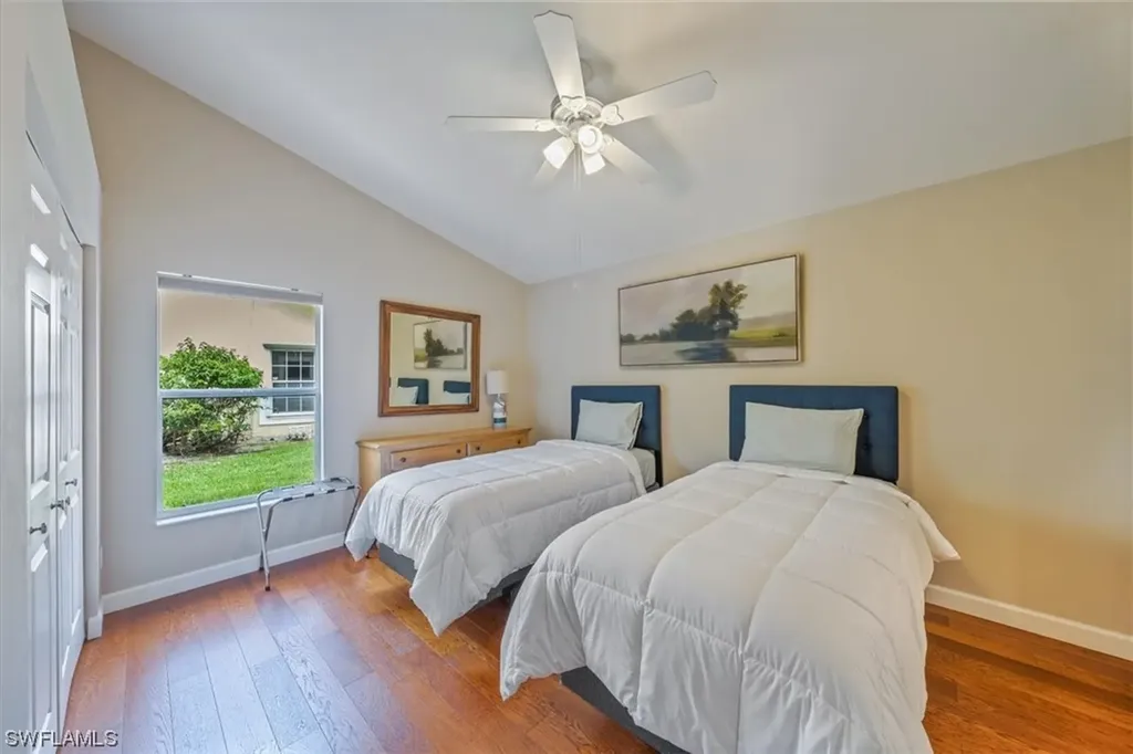 1517 Kenridge Place Naples FL 34104