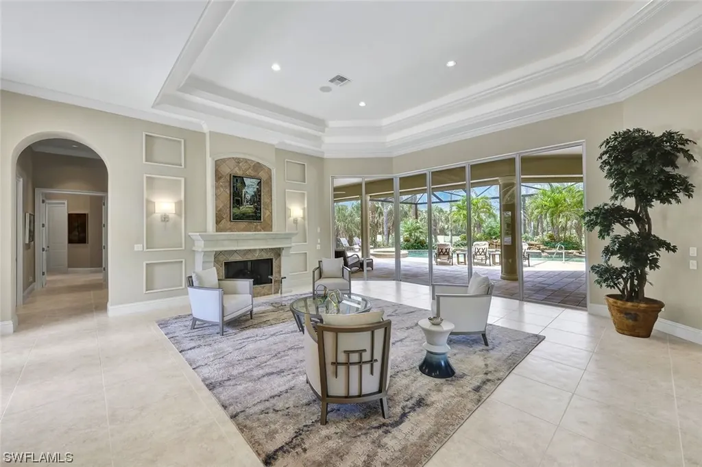 11993 Colliers Reserve Drive Naples FL 34110