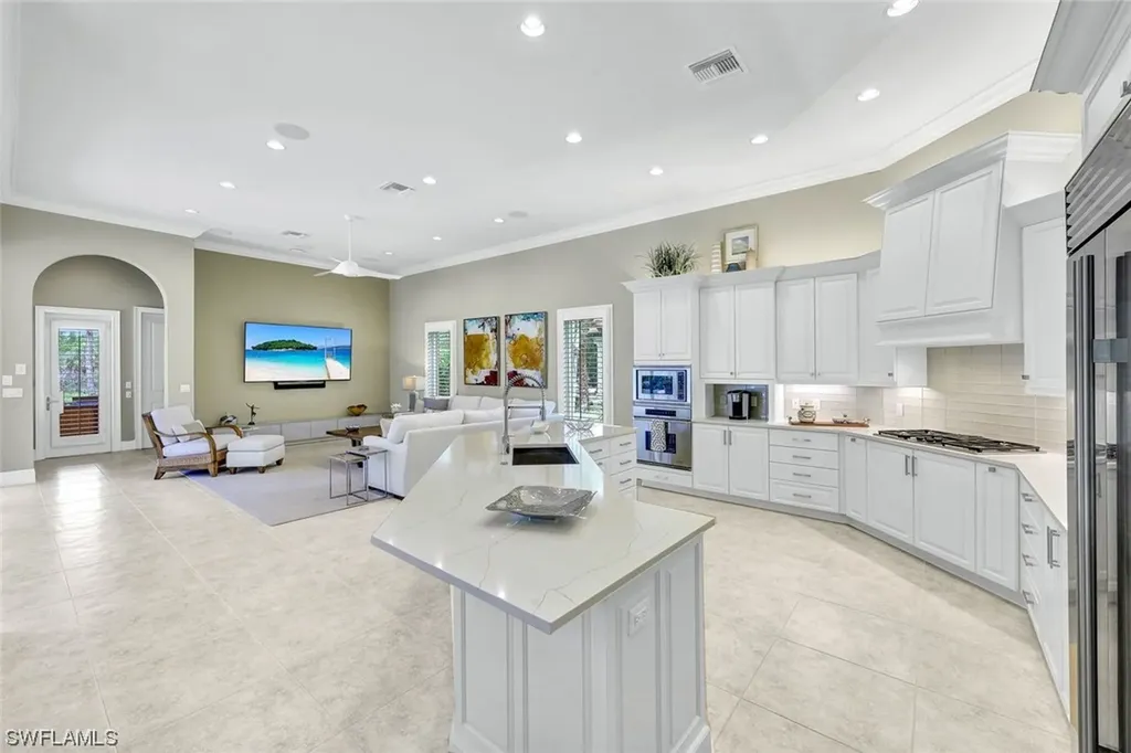 11993 Colliers Reserve Drive Naples FL 34110