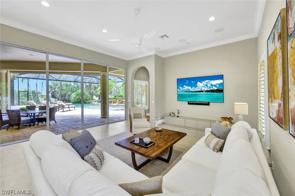 11993 Colliers Reserve Drive Naples FL 34110