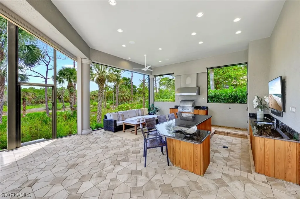 11993 Colliers Reserve Drive Naples FL 34110