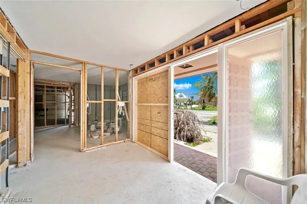 803 Lindgren Boulevard Sanibel FL 33957