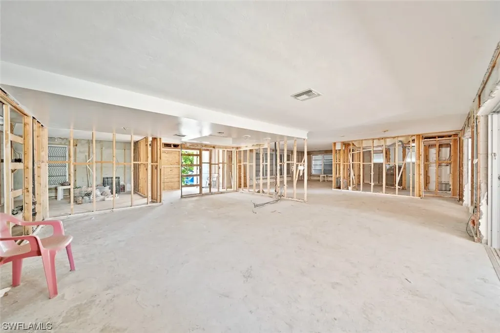 803 Lindgren Boulevard Sanibel FL 33957