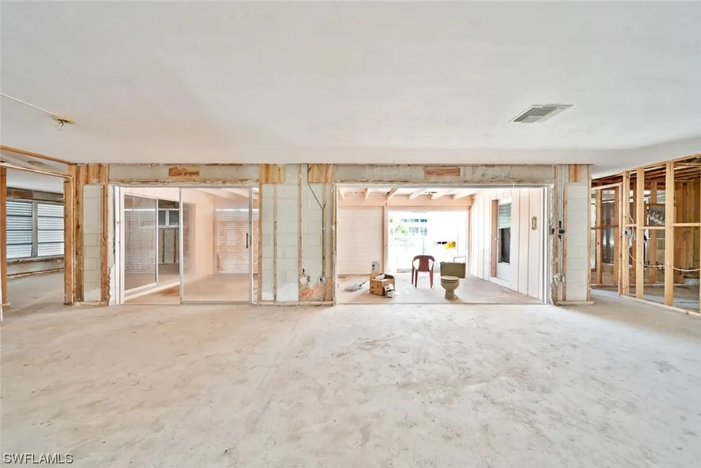 803 Lindgren Boulevard Sanibel FL 33957