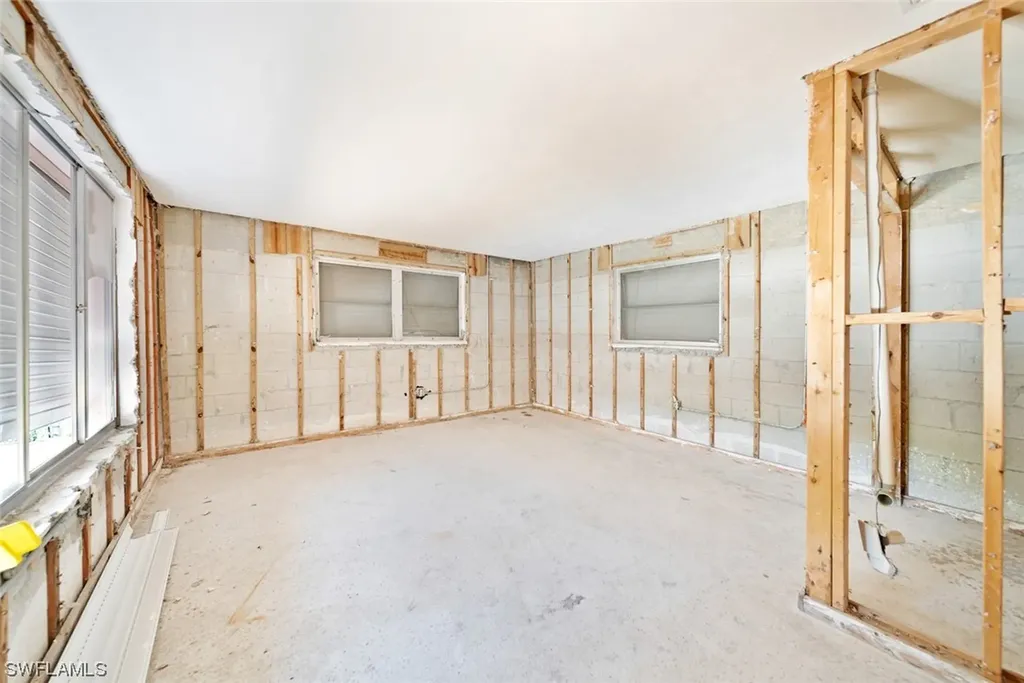 803 Lindgren Boulevard Sanibel FL 33957