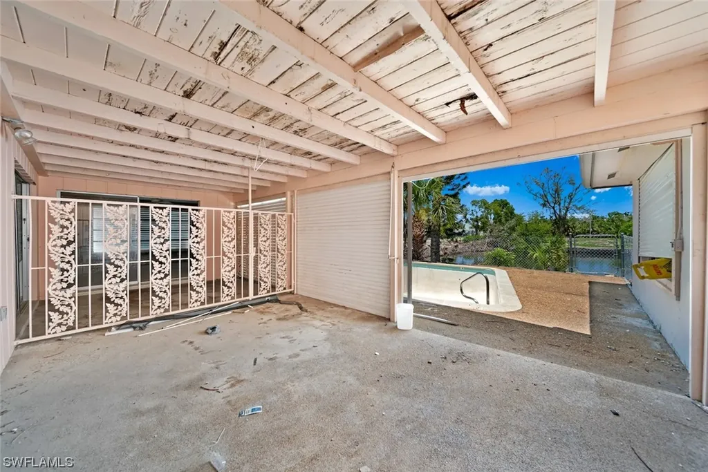 803 Lindgren Boulevard Sanibel FL 33957