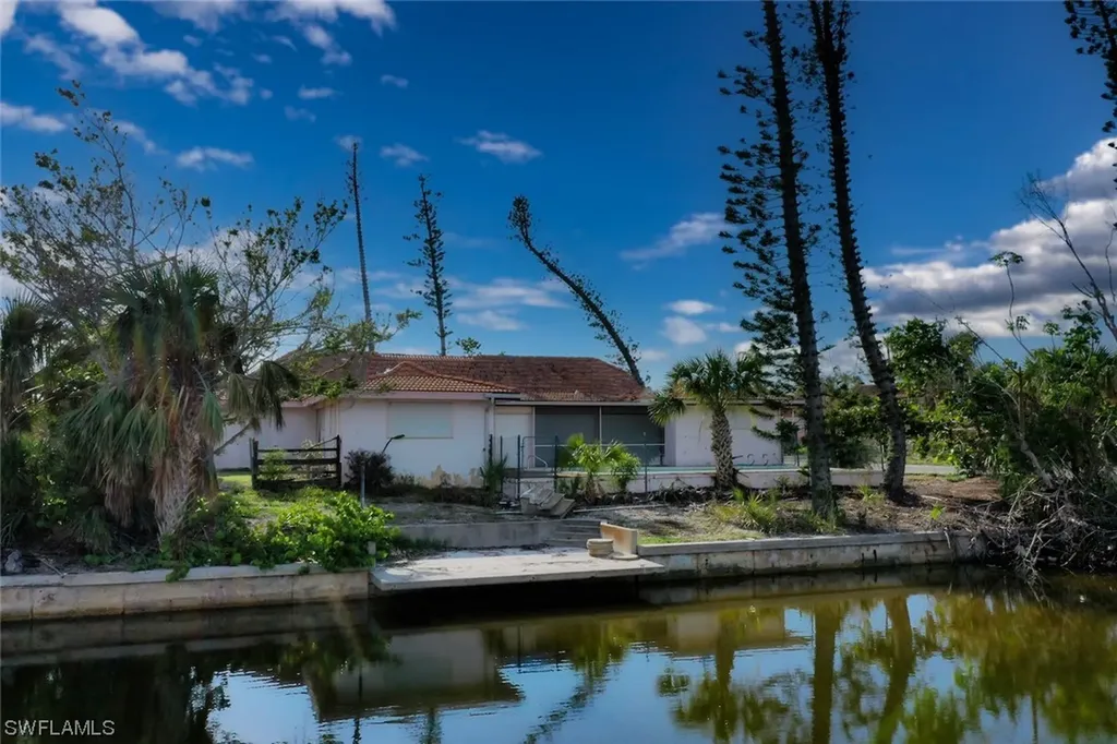 803 Lindgren Boulevard Sanibel FL 33957