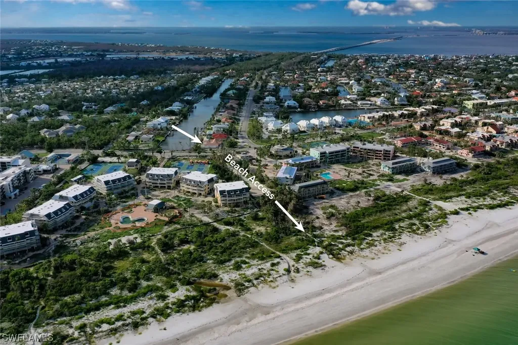803 Lindgren Boulevard Sanibel FL 33957