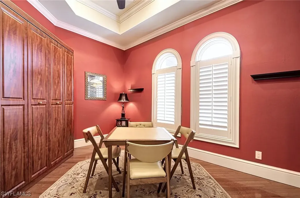 7535 Treeline Drive Naples FL 34119