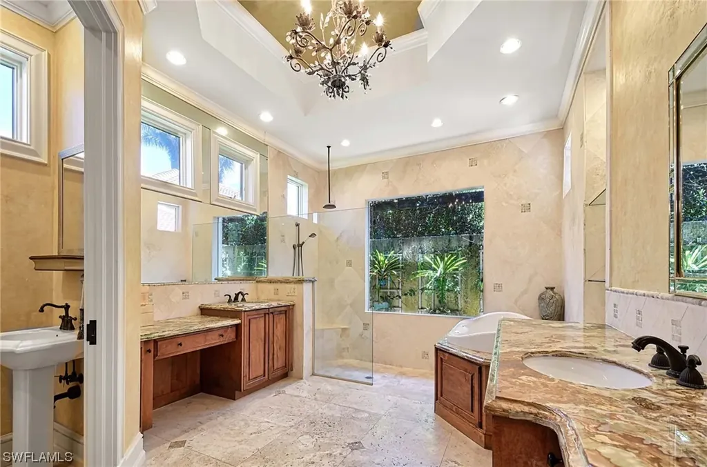 7535 Treeline Drive Naples FL 34119