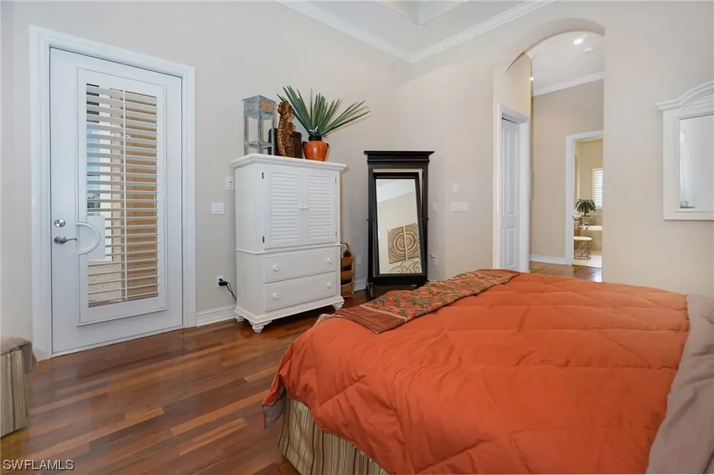 8952 Valhalla Court Naples FL 34113