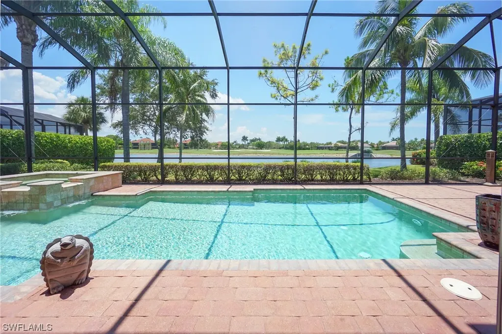 8952 Valhalla Court Naples FL 34113