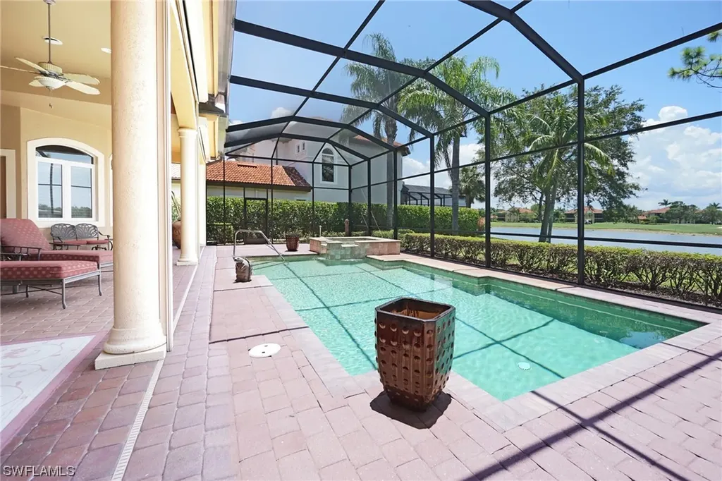 8952 Valhalla Court Naples FL 34113