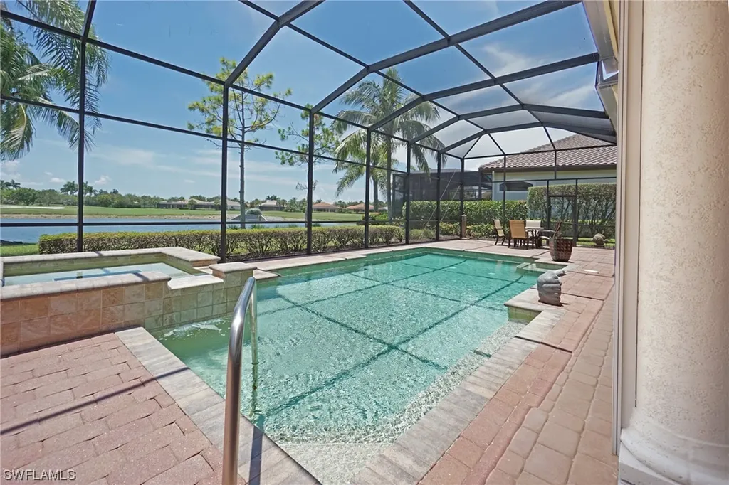 8952 Valhalla Court Naples FL 34113