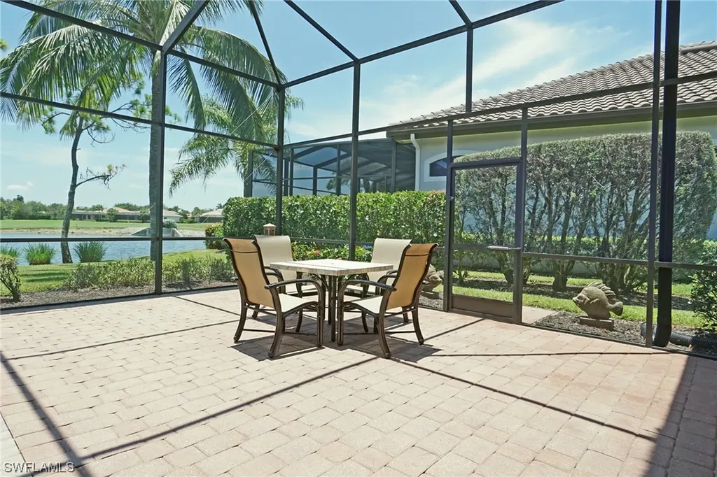 8952 Valhalla Court Naples FL 34113