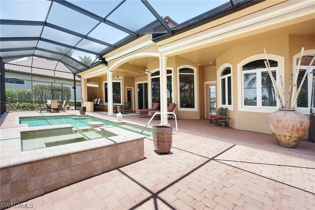 8952 Valhalla Court Naples FL 34113