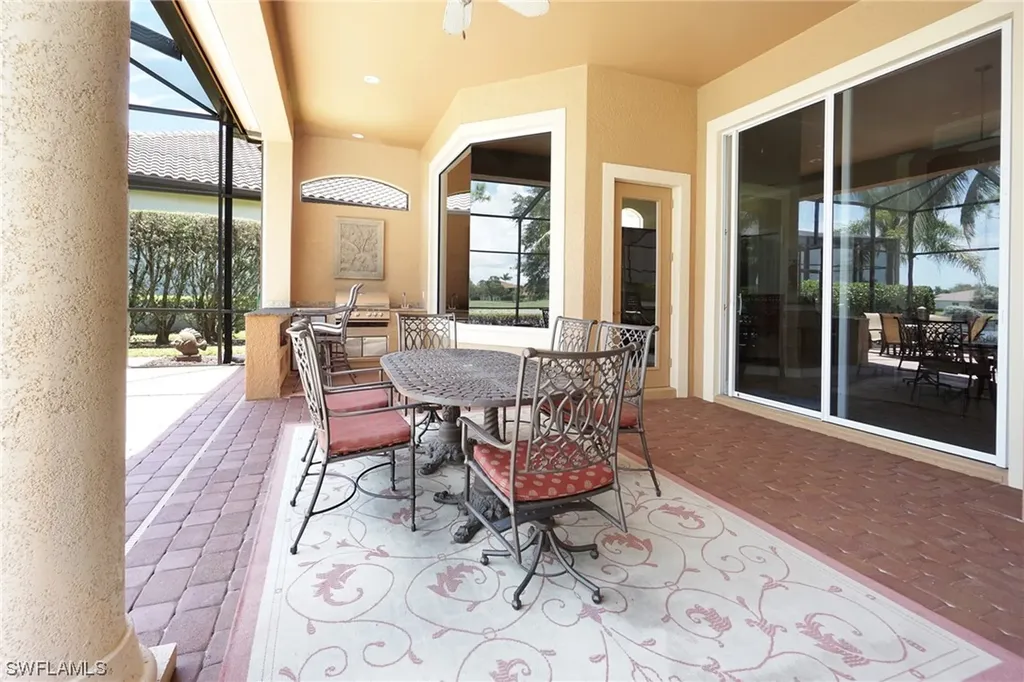 8952 Valhalla Court Naples FL 34113
